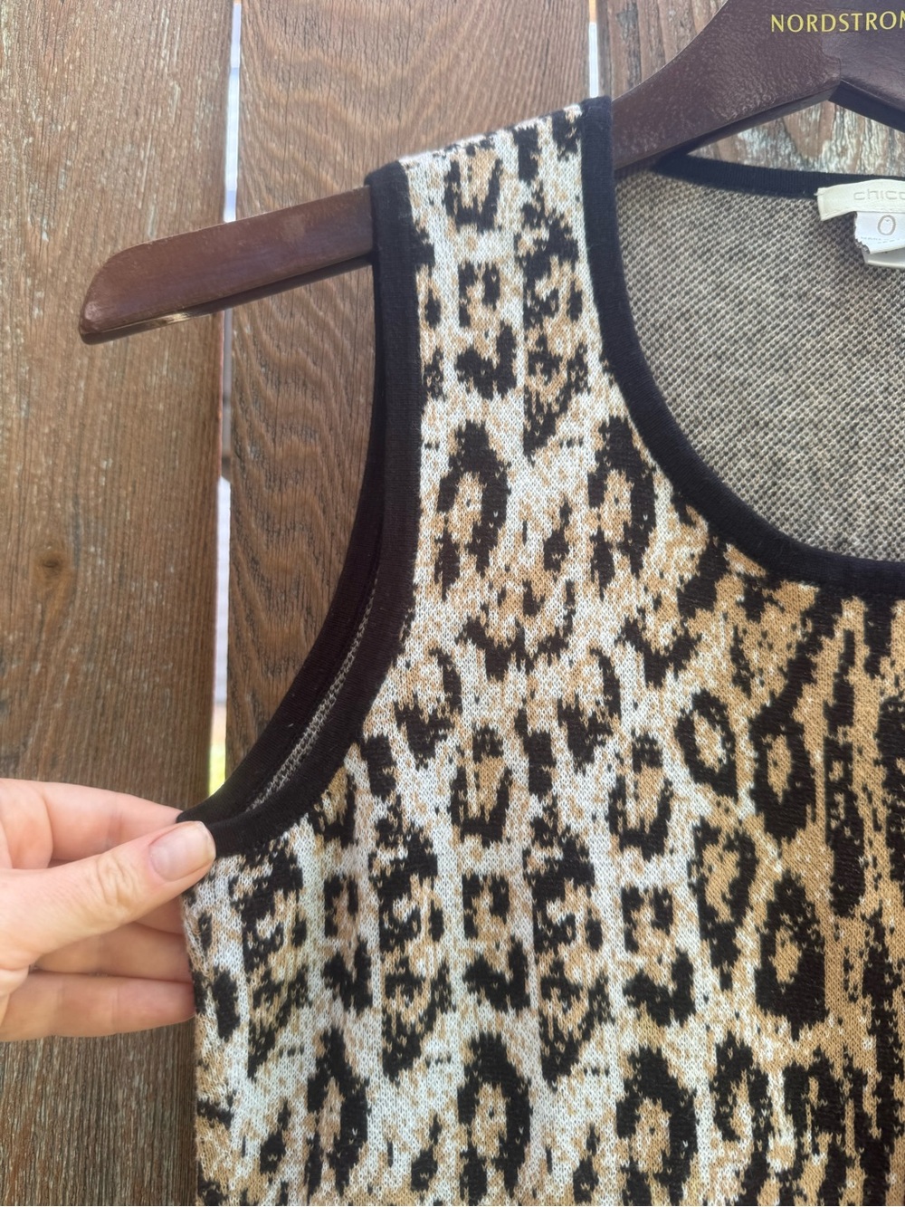 Chico's Womens Tan Black Leopard Knit Sleeveless Tank Shirt Size Small - Picture 3 of 9